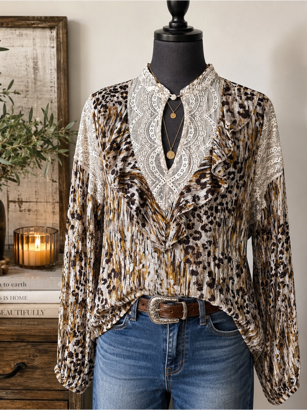 Gimmicks by BKE Women’s Small Animal Print Lace Ruffle Blouse Boho Metallic